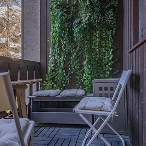 https://apartment-jonquille-2c.hotels-rhonealpes.com